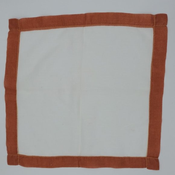 VINTAGE HANDKERCHIEF IN WHITE WITH RUST APPLIQUE BORDER - Picture 1 of 1